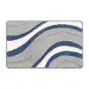 Alfombra baño diseño ondas azul gris blanco.