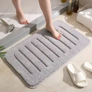 Tapete de baño gris