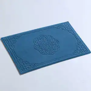 Alfombra de baño tipo toalla