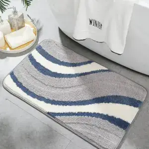Alfombra de baño azul de diseño